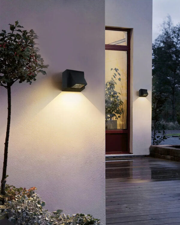 Vista Wall Lamp