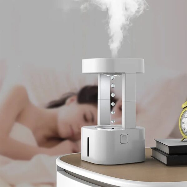 Anti-Gravity Humidifier